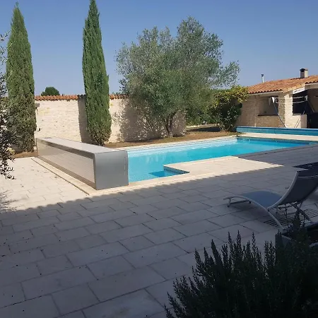 Casa vacanze Maison Avec Piscine Près Du Futuroscope Pour Neuf Dix Personnes *